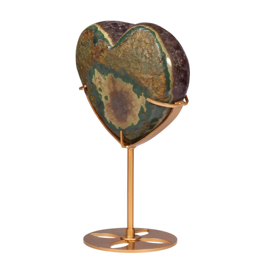 Amethist cluster hart op goudkleurige standaard 10,4 x 12 x 4,9 cm | 771 gram Amethist cluster hart op goudkleurige standaard 10,4 x 12 x 4,9 cm | 771 gram