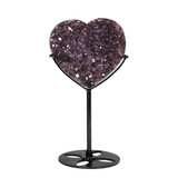 Amethist cluster hart op zwarte standaard 7,8 x 8,2 x 3,3 cm | 355 gram Amethist cluster hart op zwarte standaard 7,8 x 8,2 x 3,3 cm | 355 gram