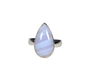 Zilveren ring chalcedoon maat 18 (licht verstelbaar)| druppel 2,0 x 1,1 cm Zilveren ring chalcedoon maat 18 (licht verstelbaar)| druppel 2,0 x 1,1 cm