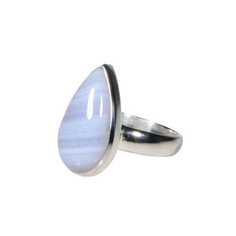 Zilveren ring chalcedoon maat 18 (licht verstelbaar)| druppel 2,0 x 1,1 cm Zilveren ring chalcedoon maat 18 (licht verstelbaar)| druppel 2,0 x 1,1 cm