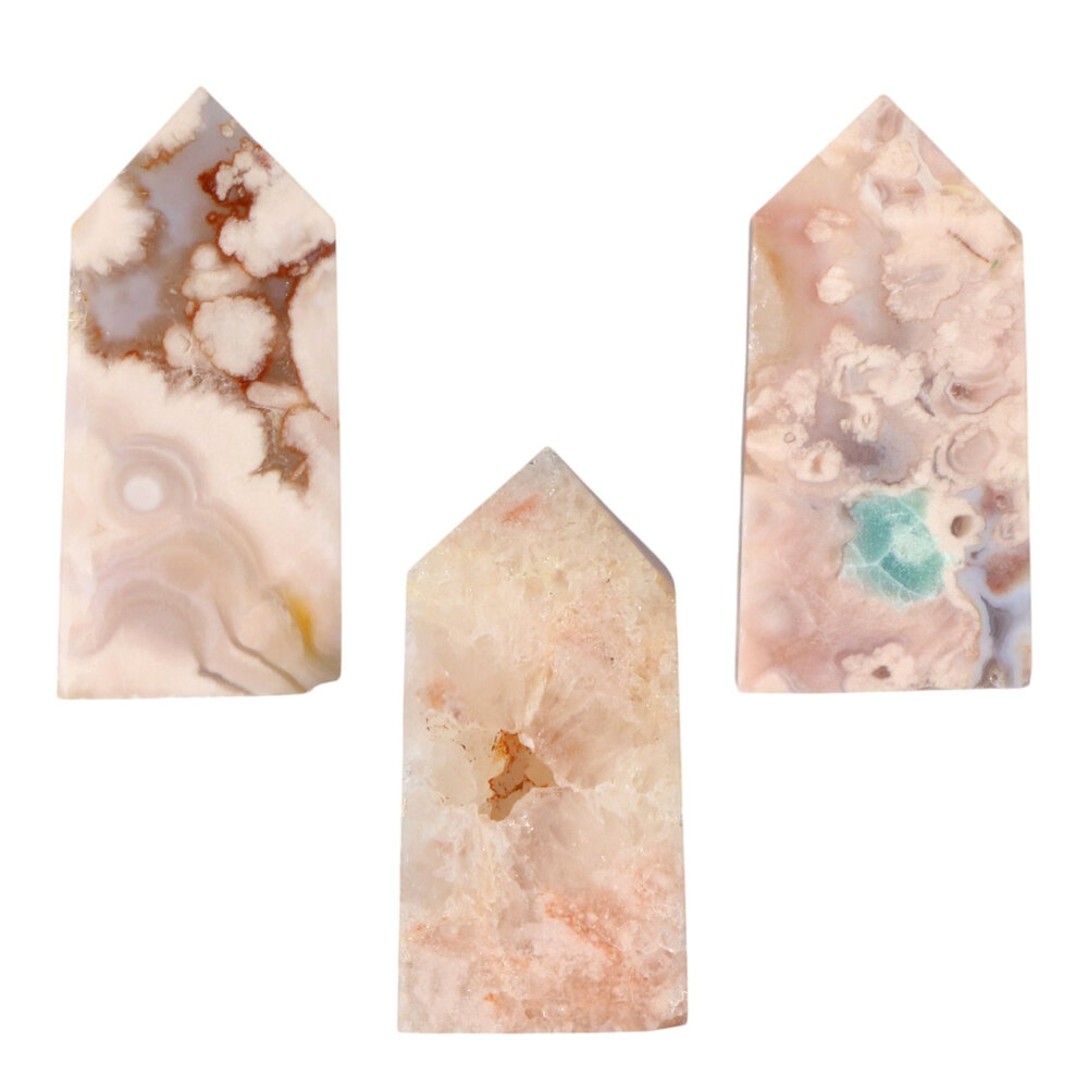 Amethist (roze) obelisk 4,5 - 6,5 cm Amethist (roze) obelisk 4,5 - 6,5 cm