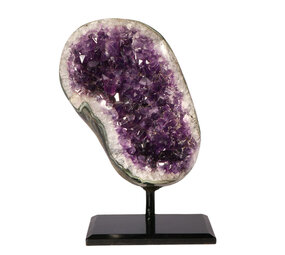 Amethist cluster op standaard 15 x 9,5 x 4,5 cm | 1650 gram Amethist cluster op standaard 15 x 9,5 x 4,5 cm | 1650 gram