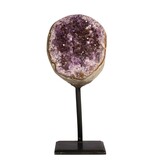 Amethist cluster op standaard 11 x 9 x 6,5 cm | 1214 gram Amethist cluster op standaard 11 x 9 x 6,5 cm | 1214 gram