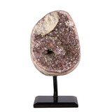 Amethist cluster op standaard 11,4 x 8,9 x 7,9 cm | 1244 gram Amethist cluster op standaard 11,4 x 8,9 x 7,9 cm | 1244 gram