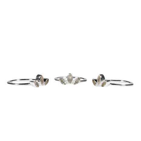 Zilveren ring rozenkwarts maat 16 1/2 | 3 markies geslepen stenen Zilveren ring rozenkwarts maat 16 1/2 | 3 markies geslepen stenen