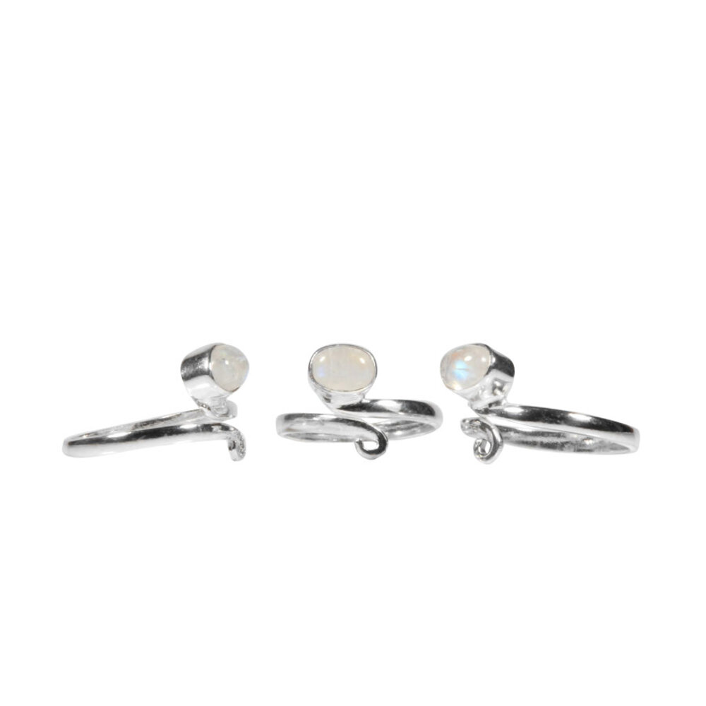 Zilveren ring maansteen (regenboog) maat 18 | ovaal krul 8 x 6 mm Zilveren ring maansteen (regenboog) maat 18 | ovaal krul 8 x 6 mm