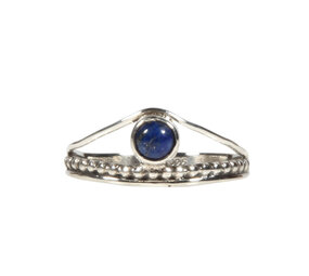 Zilveren ring lapis lazuli maat 19 | rond boogje Zilveren ring lapis lazuli maat 19 | rond boogje