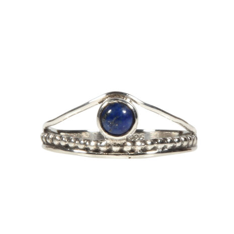 Zilveren ring lapis lazuli maat 19 | rond boogje Zilveren ring lapis lazuli maat 19 | rond boogje