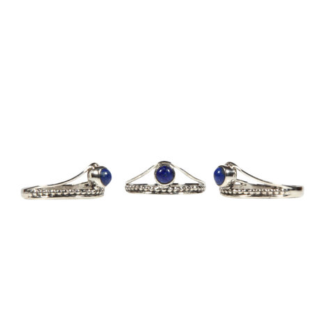 Zilveren ring lapis lazuli maat 19 | rond boogje Zilveren ring lapis lazuli maat 19 | rond boogje