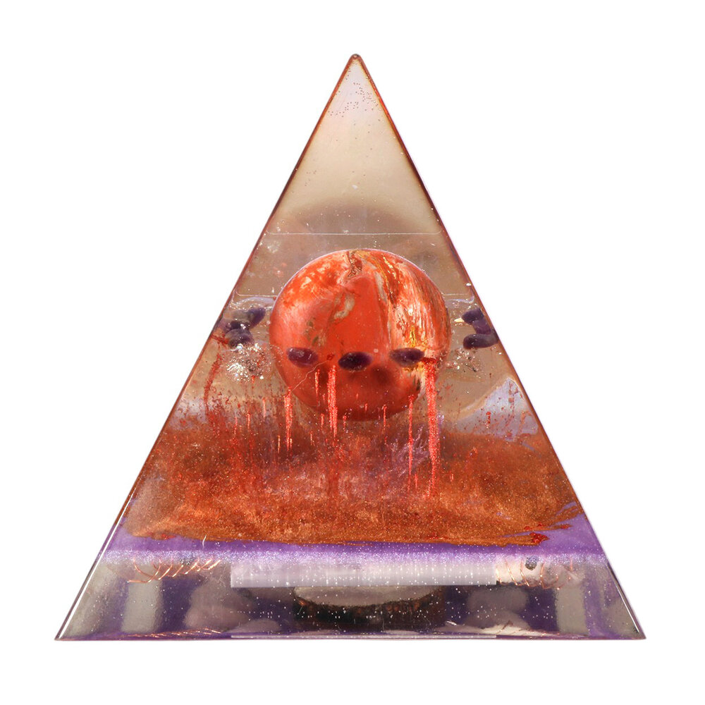 Urn piramide versteend hout 14 x 14 x 16 cm Urn piramide versteend hout 14 x 14 x 16 cm