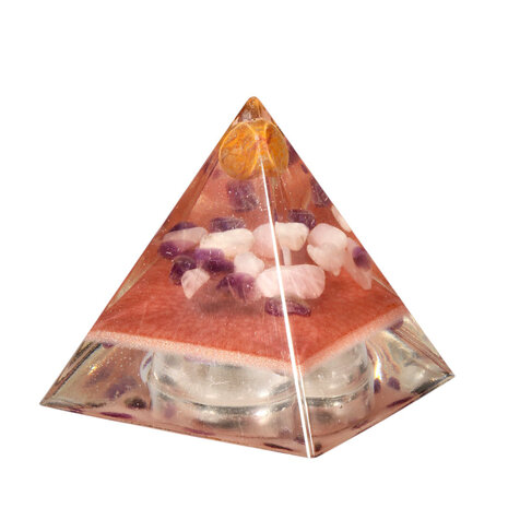 Urn piramide versteend hout 8 x 8 x 9 cm Urn piramide versteend hout 8 x 8 x 9 cm