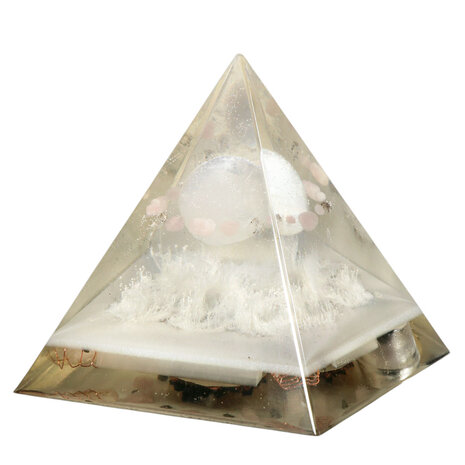 Urn piramide seleniet 12,4 x 12,4 x 13,5 cm Urn piramide seleniet 12,4 x 12,4 x 13,5 cm
