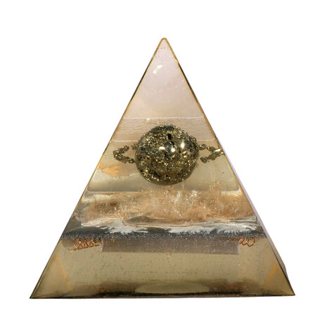 Orgonite piramide pyriet 14 x 12,5 x 12,5 cm | 856 gram Orgonite piramide pyriet 14 x 12,5 x 12,5 cm | 856 gram