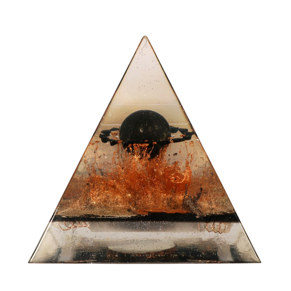 Orgonite piramide shungiet 13,5 x 12,5 x 12,5 cm | 752 gram