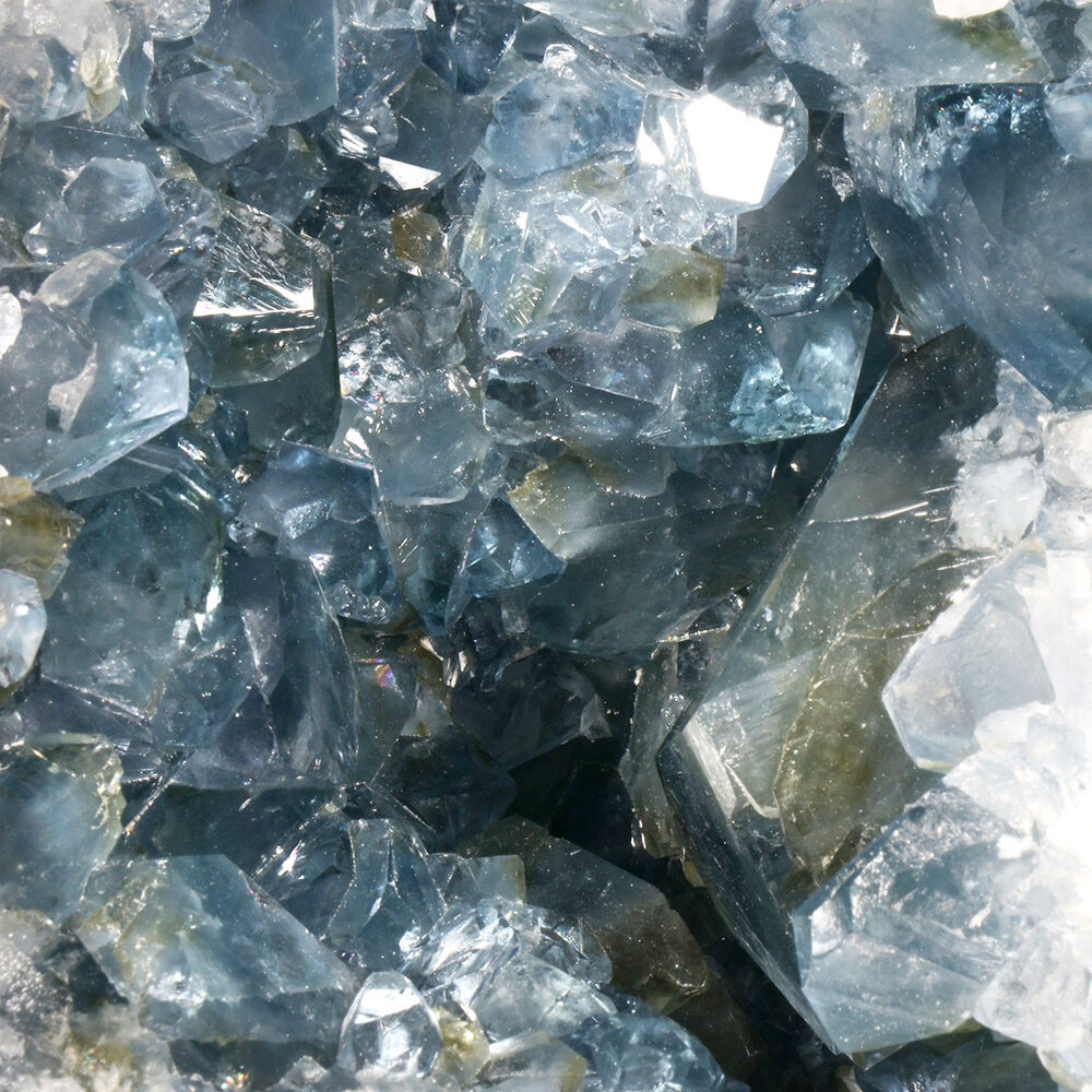 Celestien geode A-kwaliteit 16,7 x 19,3 x 15,2 cm | 6,96 kg Celestien geode A-kwaliteit 16,7 x 19,3 x 15,2 cm | 6,96 kg