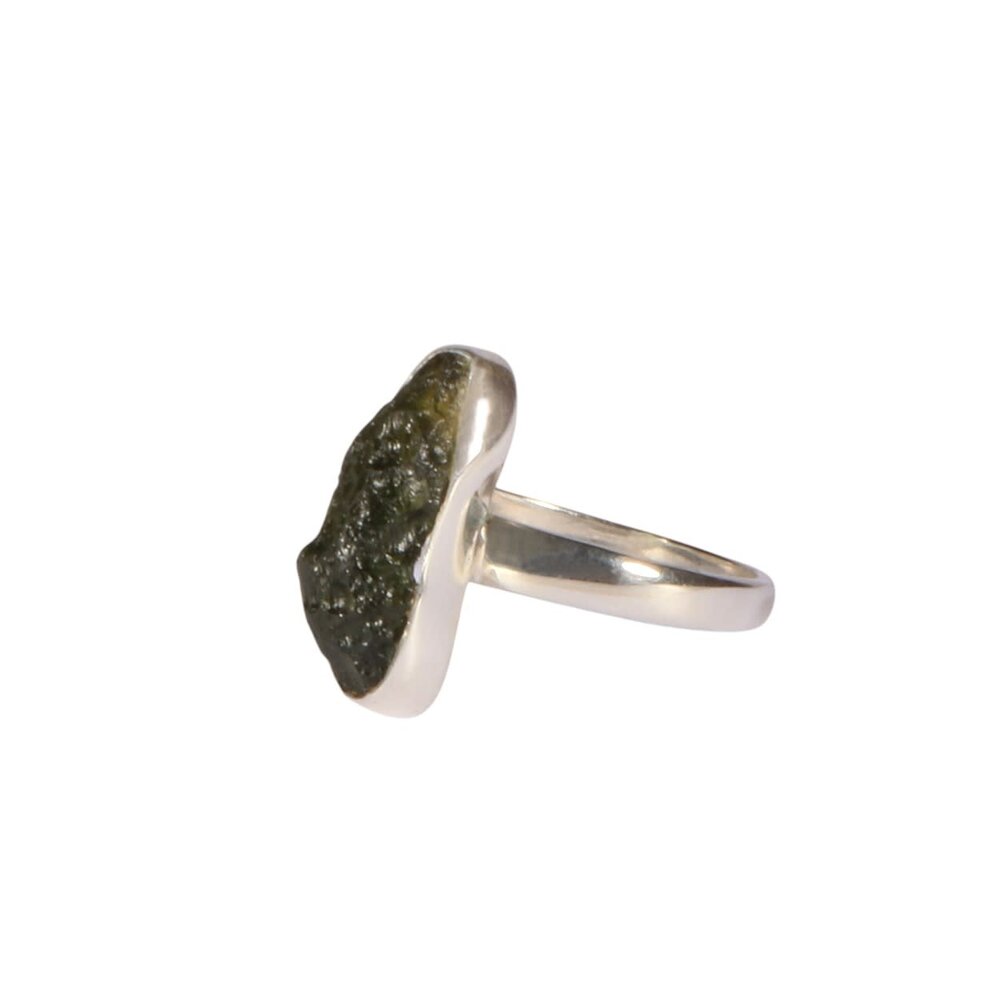 Zilveren ring moldaviet maat 19 1/2 (verstelbaar) | ovaal ruw 1,9 x 0,8 cm Zilveren ring moldaviet maat 19 1/2 (verstelbaar) | ovaal ruw 1,9 x 0,8 cm