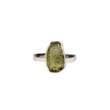 Zilveren ring moldaviet maat 18 1/2 (verstelbaar) | ovaal ruw 1,4 x 0,8 cm Zilveren ring moldaviet maat 18 1/2 (verstelbaar) | ovaal ruw 1,4 x 0,8 cm