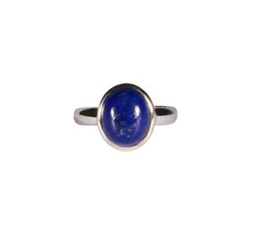 Zilveren ring lapis lazuli maat 18 1/2 | ovaal 1,3 x 0,9 cm Zilveren ring lapis lazuli maat 18 1/2 | ovaal 1,3 x 0,9 cm