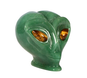 Aventurijn met tijgeroog ogen alien schedel 8,9 x 6,8 x 7 cm | 453 gram Aventurijn met tijgeroog ogen alien schedel 8,9 x 6,8 x 7 cm | 453 gram