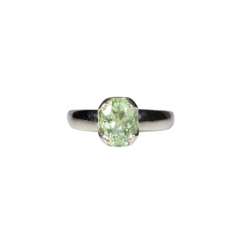 Zilveren ring toermalijn (groen) maat 17 | ovaal (gezet) facet 0,9 x 0,7 cm Zilveren ring toermalijn (groen) maat 17 | ovaal (gezet) facet 0,9 x 0,7 cm