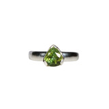 Zilveren ring toermalijn (groen) maat 16 | druppel facet gezet 0,7 x 0,6 cm Zilveren ring toermalijn (groen) maat 16 | druppel facet gezet 0,7 x 0,6 cm