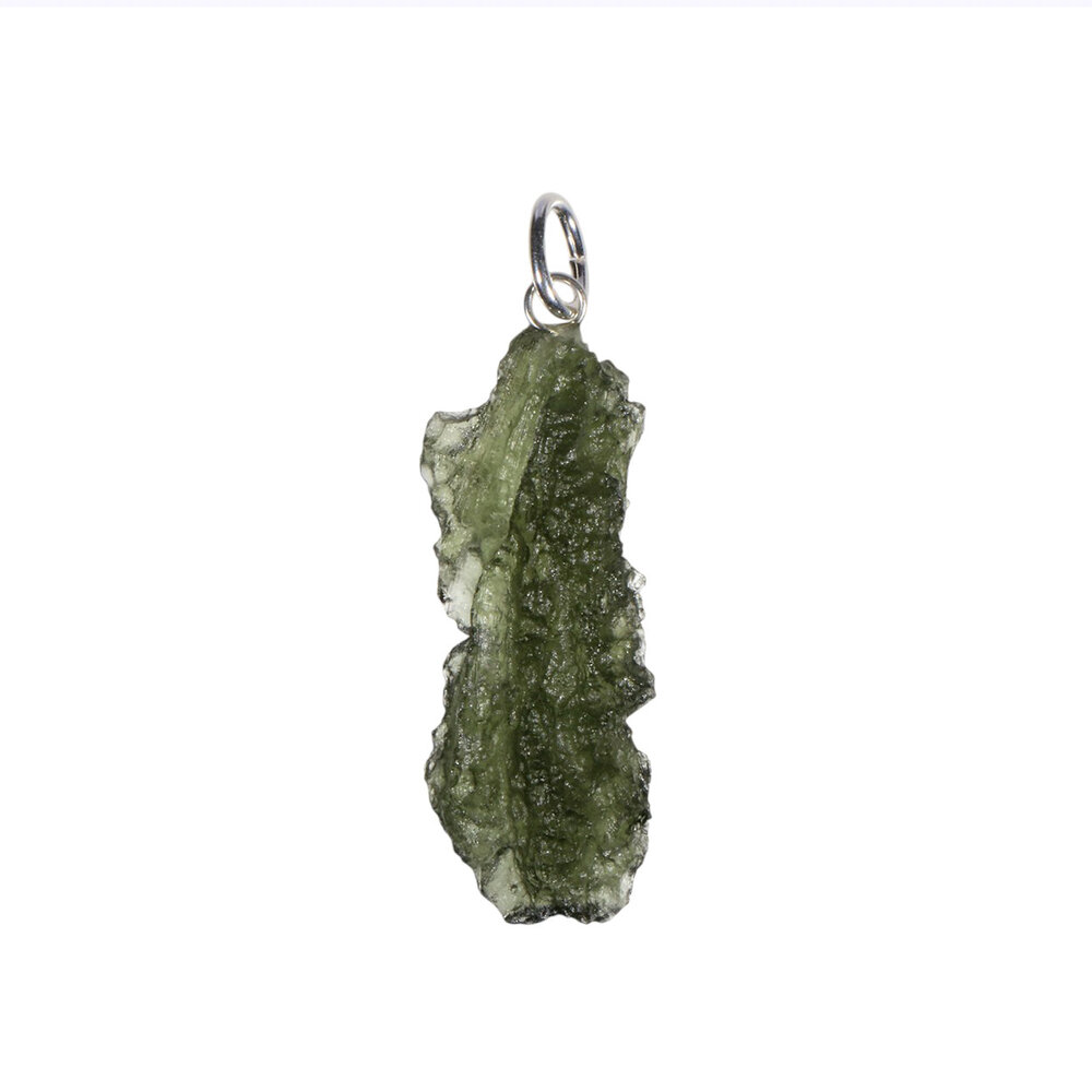 Moldaviet hanger ruw met zilveren oogje 3,2 x 1,2 cm | 2,8 gram Moldaviet hanger ruw met zilveren oogje 3,2 x 1,2 cm | 2,8 gram