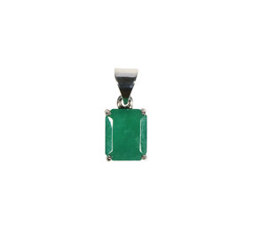 Zilveren hanger smaragd | rechthoek gezet 1,1 x 0,9 cm Zilveren hanger smaragd | rechthoek gezet 1,1 x 0,9 cm