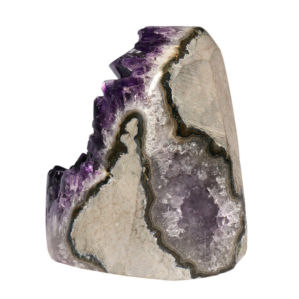 Amethist A-kwaliteit cluster 11,1 x 10,2 x 7,3 cm | 1231 gram Amethist A-kwaliteit cluster 11,1 x 10,2 x 7,3 cm | 1231 gram