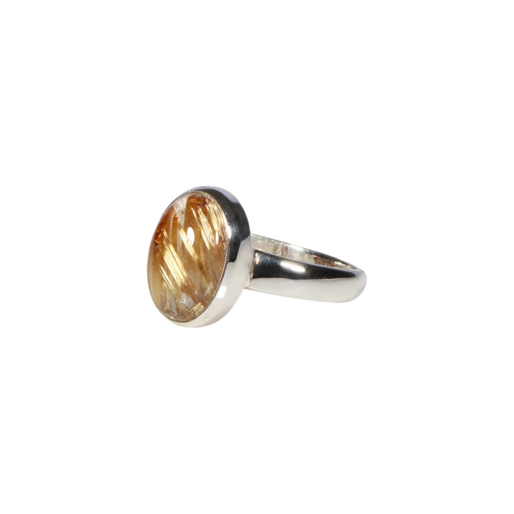 Zilveren ring rutielkwarts maat 18 | ovaal 1,2 x 0,8 cm Zilveren ring rutielkwarts maat 18 | ovaal 1,2 x 0,8 cm