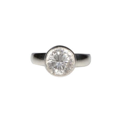 Zilveren ring bergkristal maat 18 1/2 | rond facet 0,9 cm Zilveren ring bergkristal maat 18 1/2 | rond facet 0,9 cm