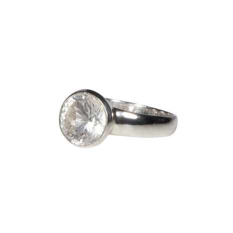 Zilveren ring bergkristal maat 18 1/2 | rond facet 0,9 cm Zilveren ring bergkristal maat 18 1/2 | rond facet 0,9 cm