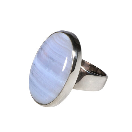 Zilveren ring chalcedoon maat 18 | ovaal 2,4 x 1,5 cm