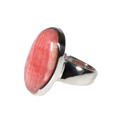 Zilveren ring rhodochrosiet maat 19 1/2 | ovaal 2,6 x 1,6 cm Zilveren ring rhodochrosiet maat 19 1/2 | ovaal 2,6 x 1,6 cm