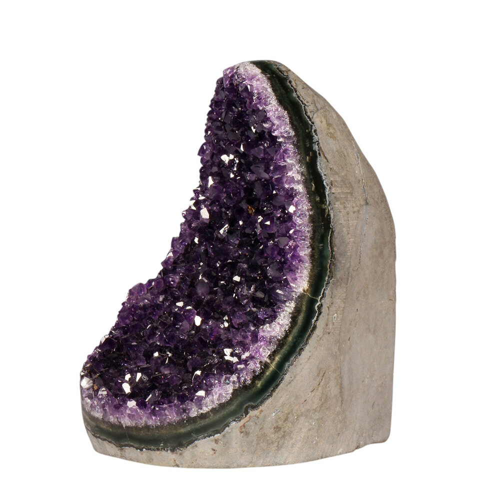 Amethist cluster A-kwaliteit 10,8 x 6,3 x 9 cm | 831 gram Amethist cluster A-kwaliteit 10,8 x 6,3 x 9 cm | 831 gram