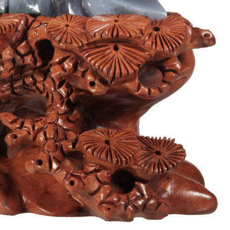 Agaat wolf met amethist cluster 13 x 12 x 5,5 cm / 958 gram | op houten standaard Agaat wolf met amethist cluster 13 x 12 x 5,5 cm / 958 gram | op houten standaard