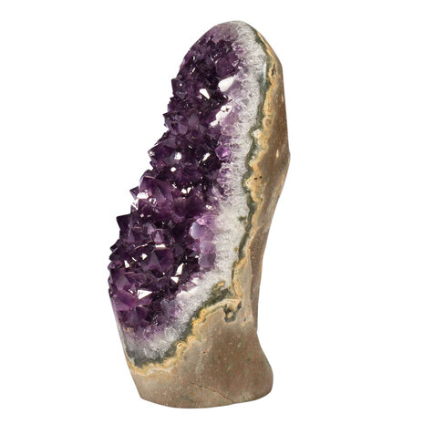 Amethist A-kwaliteit cluster staand 16,8 x 11,4 x 7,3 cm | 1517 gram Amethist A-kwaliteit cluster staand 16,8 x 11,4 x 7,3 cm | 1517 gram