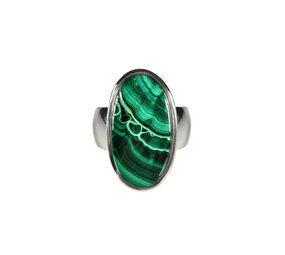 Zilveren ring malachiet maat 17 | ovaal 2,1 x 1,1 cm Zilveren ring malachiet maat 17 | ovaal 2,1 x 1,1 cm