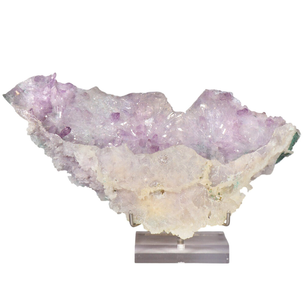 Amethist bloem geode op standaard 30 cm | 805 gram Amethist bloem geode op standaard 30 cm | 805 gram