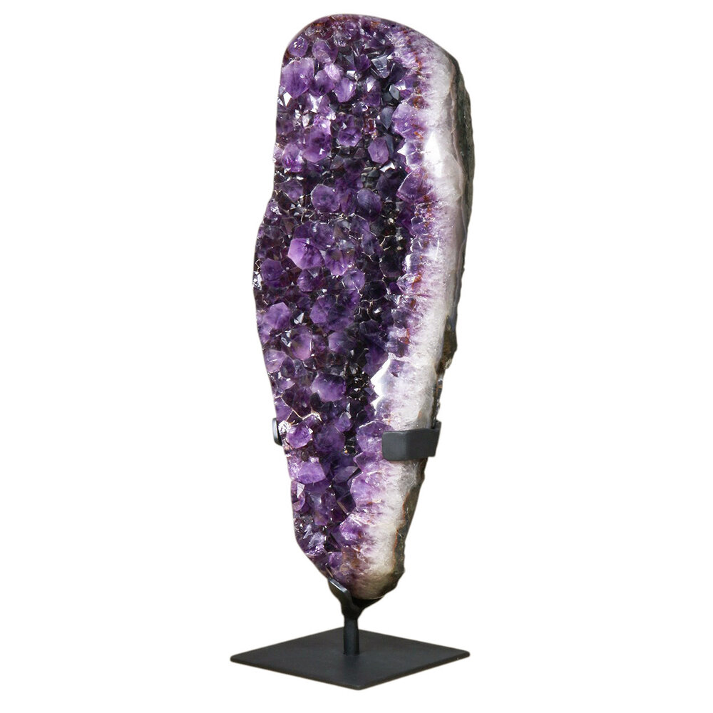 Amethist A-kwaliteit geode op standaard 48 x 18,5 x 8,5 cm | 14,2 kg Amethist A-kwaliteit geode op standaard 48 x 18,5 x 8,5 cm | 14,2 kg