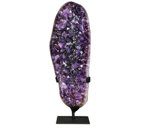 Amethist A-kwaliteit geode op standaard 48 x 18,5 x 8,5 cm | 14,2 kg Amethist A-kwaliteit geode op standaard 48 x 18,5 x 8,5 cm | 14,2 kg