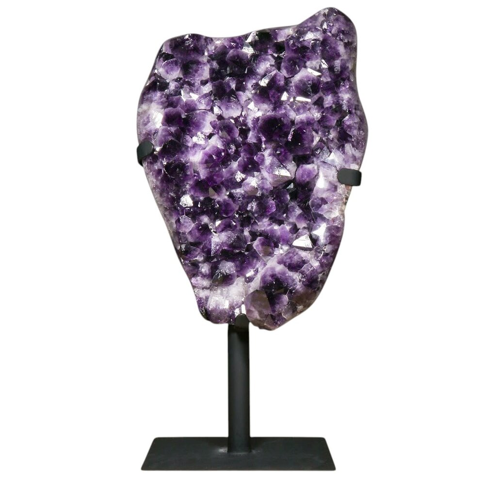 Amethist A-kwaliteit cluster op standaard 51,5 x 41 x 13 cm | 28,7 kg Amethist A-kwaliteit cluster op standaard 51,5 x 41 x 13 cm | 28,7 kg