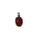 Zilveren hanger granaat ruw | ovaal gezet 1,5 x 1,1 cm Zilveren hanger granaat ruw | ovaal gezet 1,5 x 1,1 cm