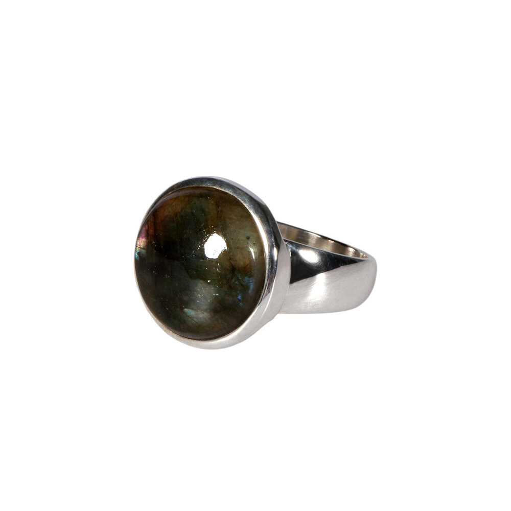 Zilveren ring labradoriet maat 17 1/2 | rond 1,5 cm Zilveren ring labradoriet maat 17 1/2 | rond 1,5 cm