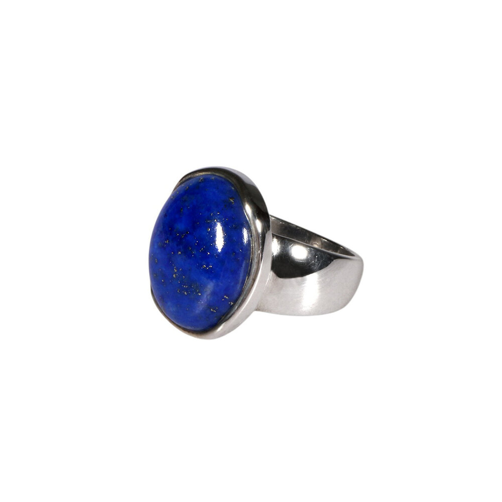 Zilveren ring lapis lazuli maat 16 1/2 | ovaal 1,5 x 1,3 cm Zilveren ring lapis lazuli maat 16 1/2 | ovaal 1,5 x 1,3 cm