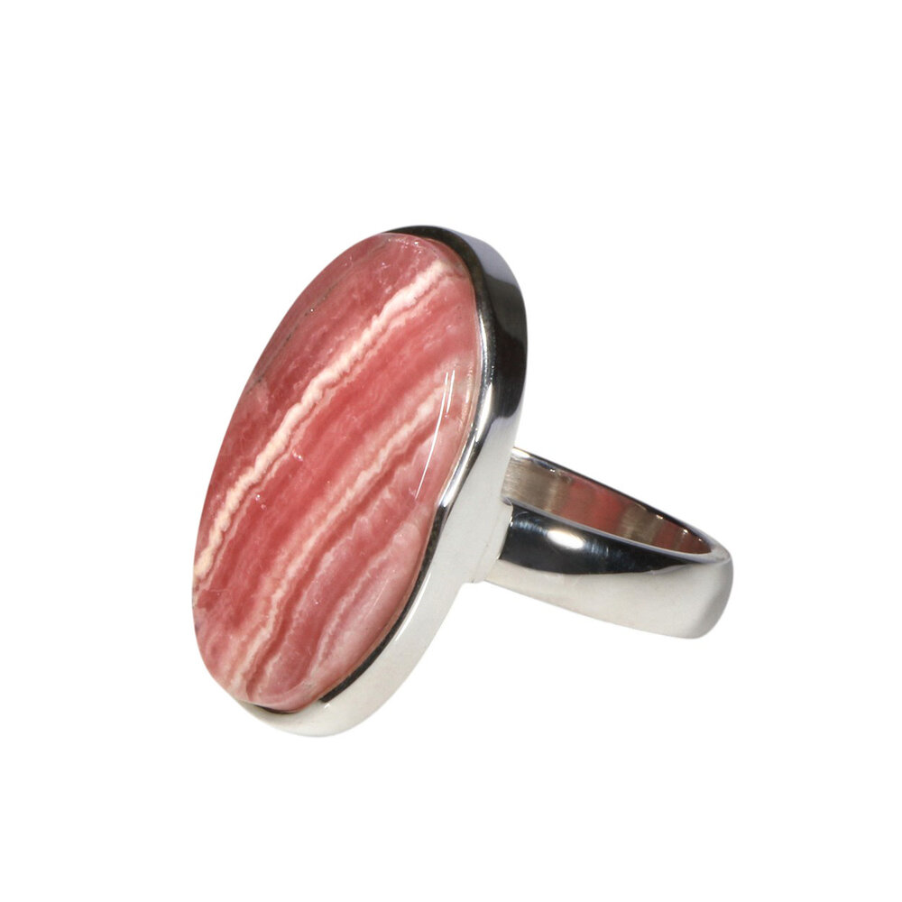 Zilveren ring rhodochrosiet maat 19 1/2 (licht verstelbaar) | ovaal 2,7 x 1,7 cm Zilveren ring rhodochrosiet maat 19 1/2 (licht verstelbaar) | ovaal 2,7 x 1,7 cm