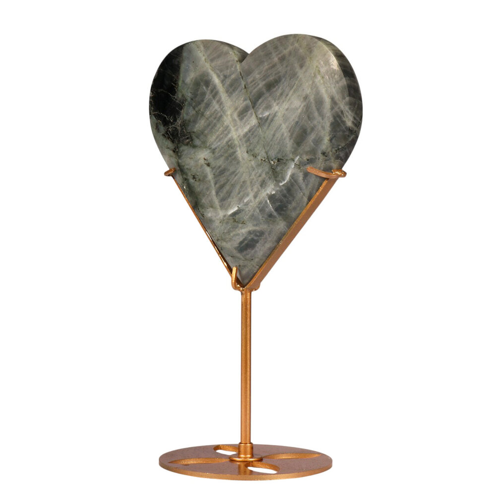 Labradoriet (paars) hart op goudkleurige standaard 13,1 x 14,5 x 1,7 cm | 673 gram Labradoriet (paars) hart op goudkleurige standaard 13,1 x 14,5 x 1,7 cm | 673 gram
