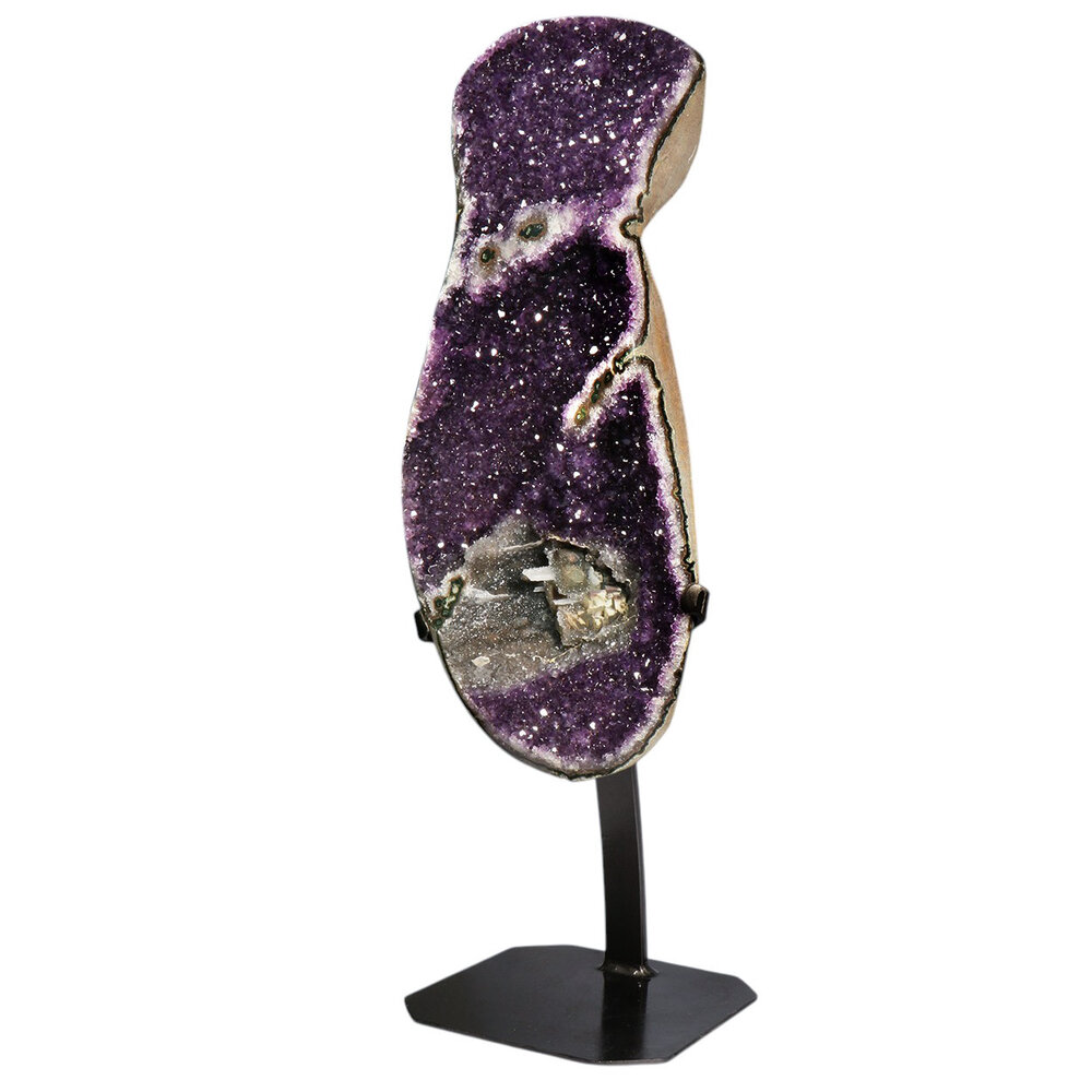 Amethist A-kwaliteit op standaard 52,3 x 20,9 x 13 cm | 23,81 kg Amethist A-kwaliteit op standaard 52,3 x 20,9 x 13 cm | 23,81 kg