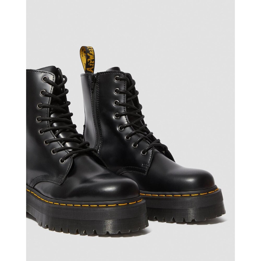 Dr. Martens Jadon Smooth Black