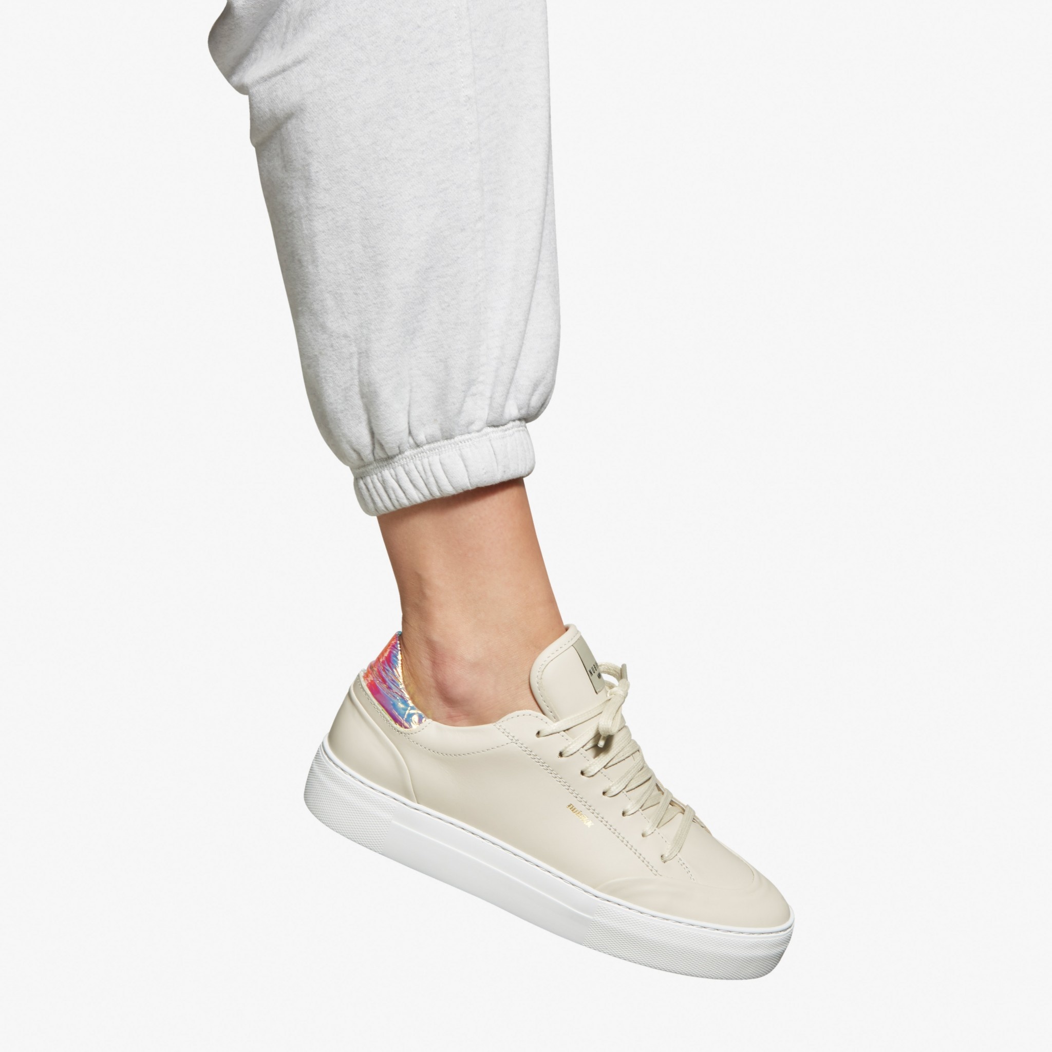 Nubikk JOLIE NAYA Beige - Dames Sneaker - 21038600 22L