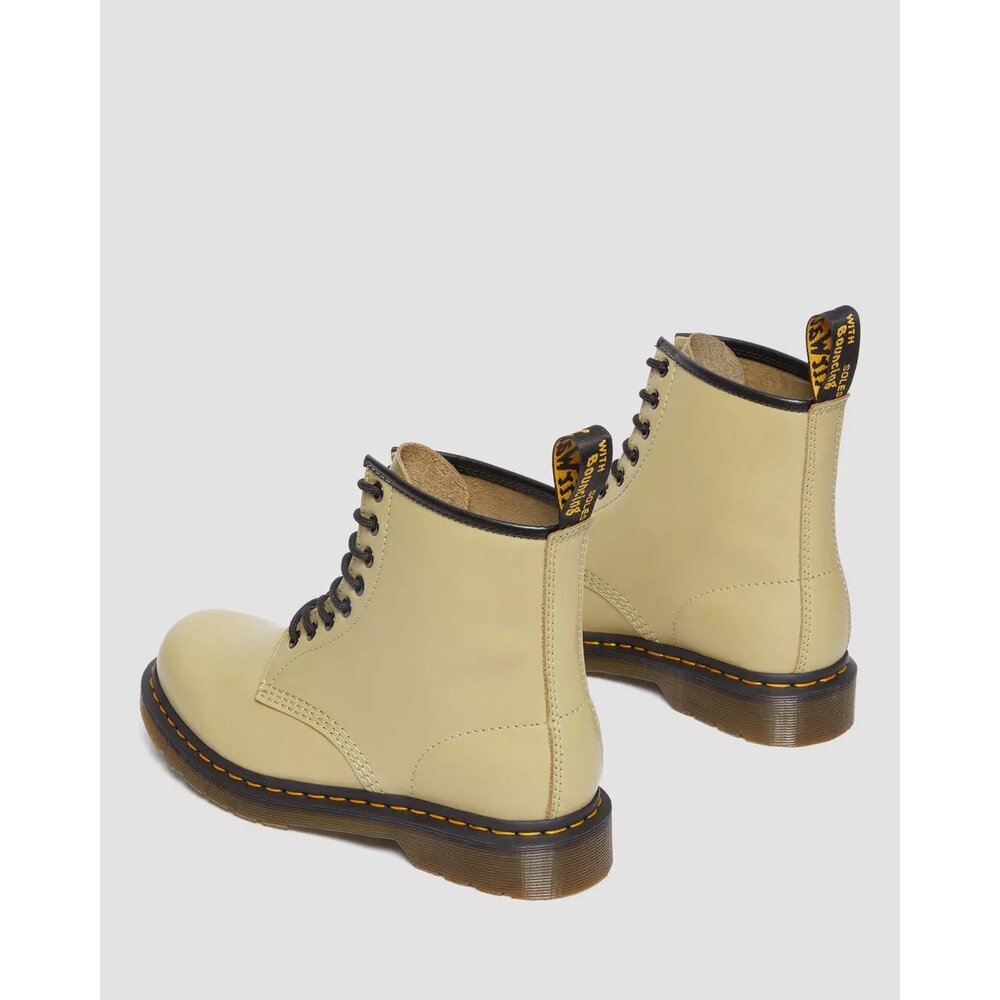 Dr. Martens 1460 Smooth Pale Olive